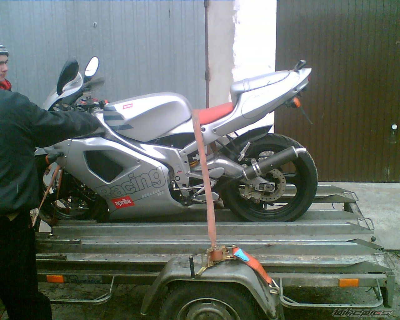 Photo 798233