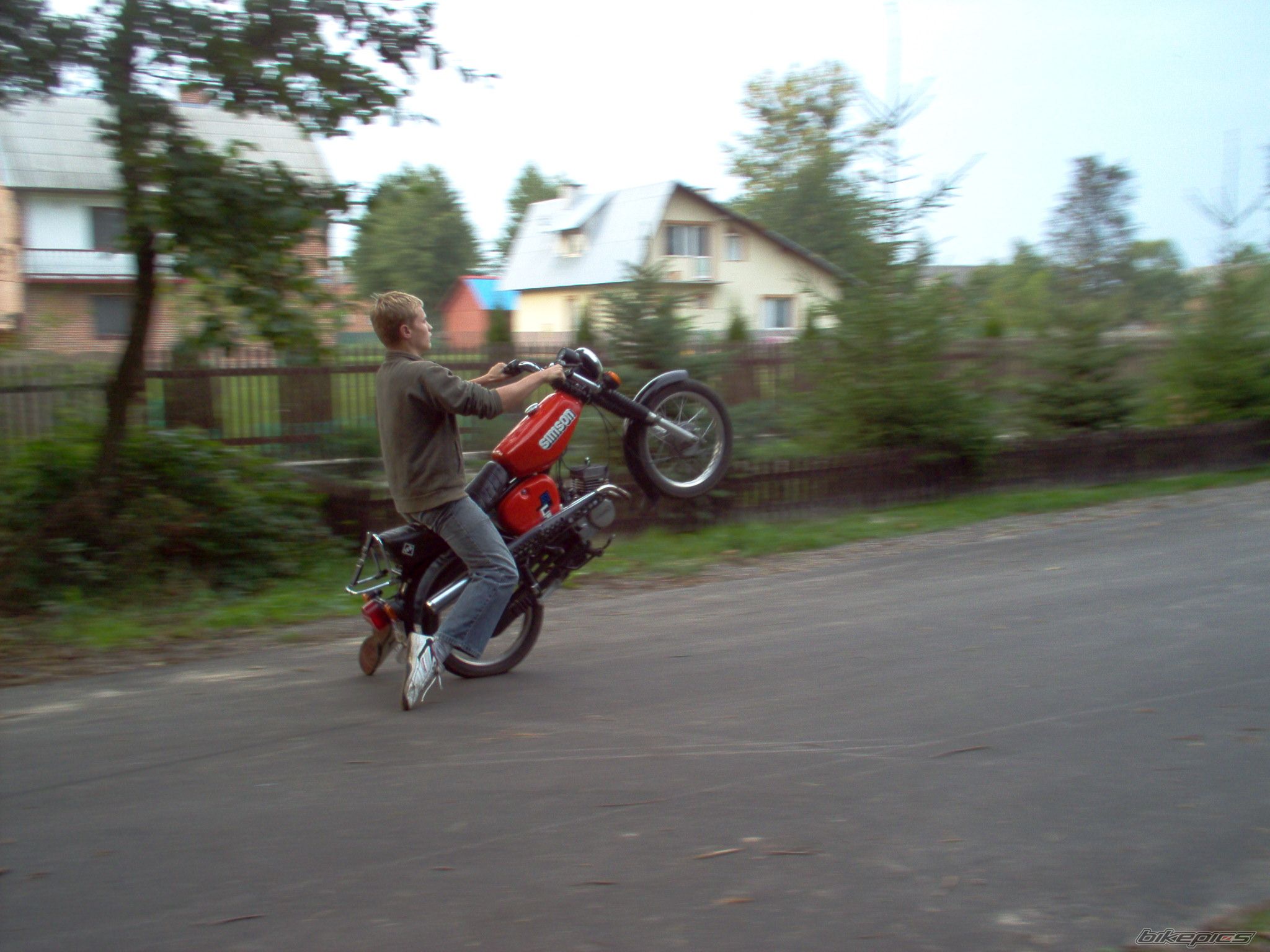 Photo 798759