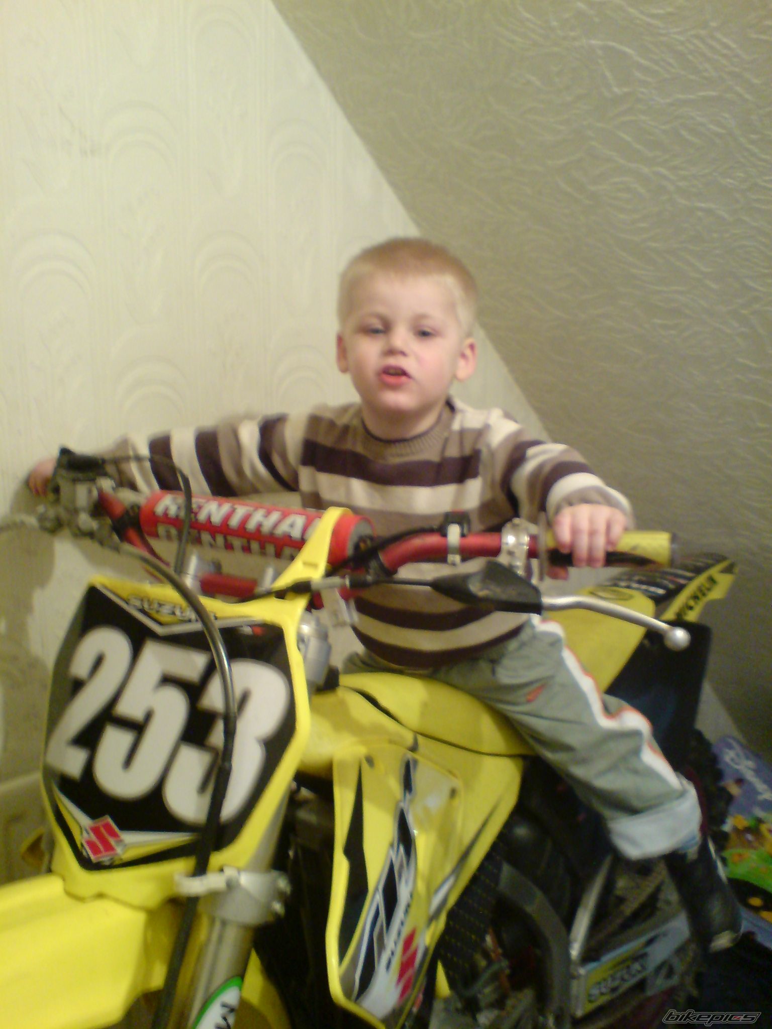 Photo 799049