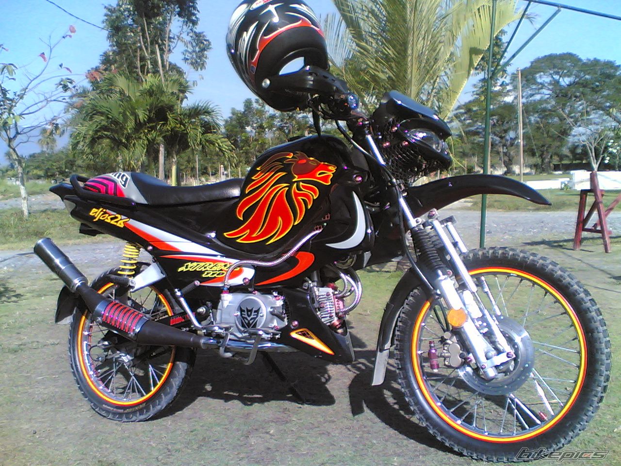 Bike Photo 802652
