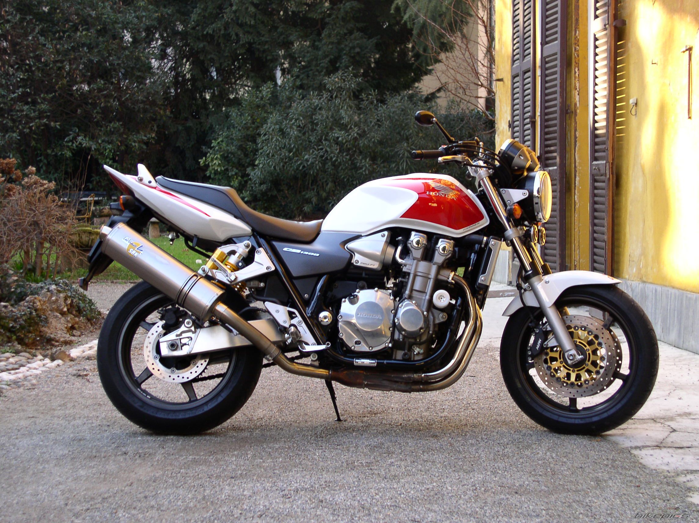 Bike Photo 802897