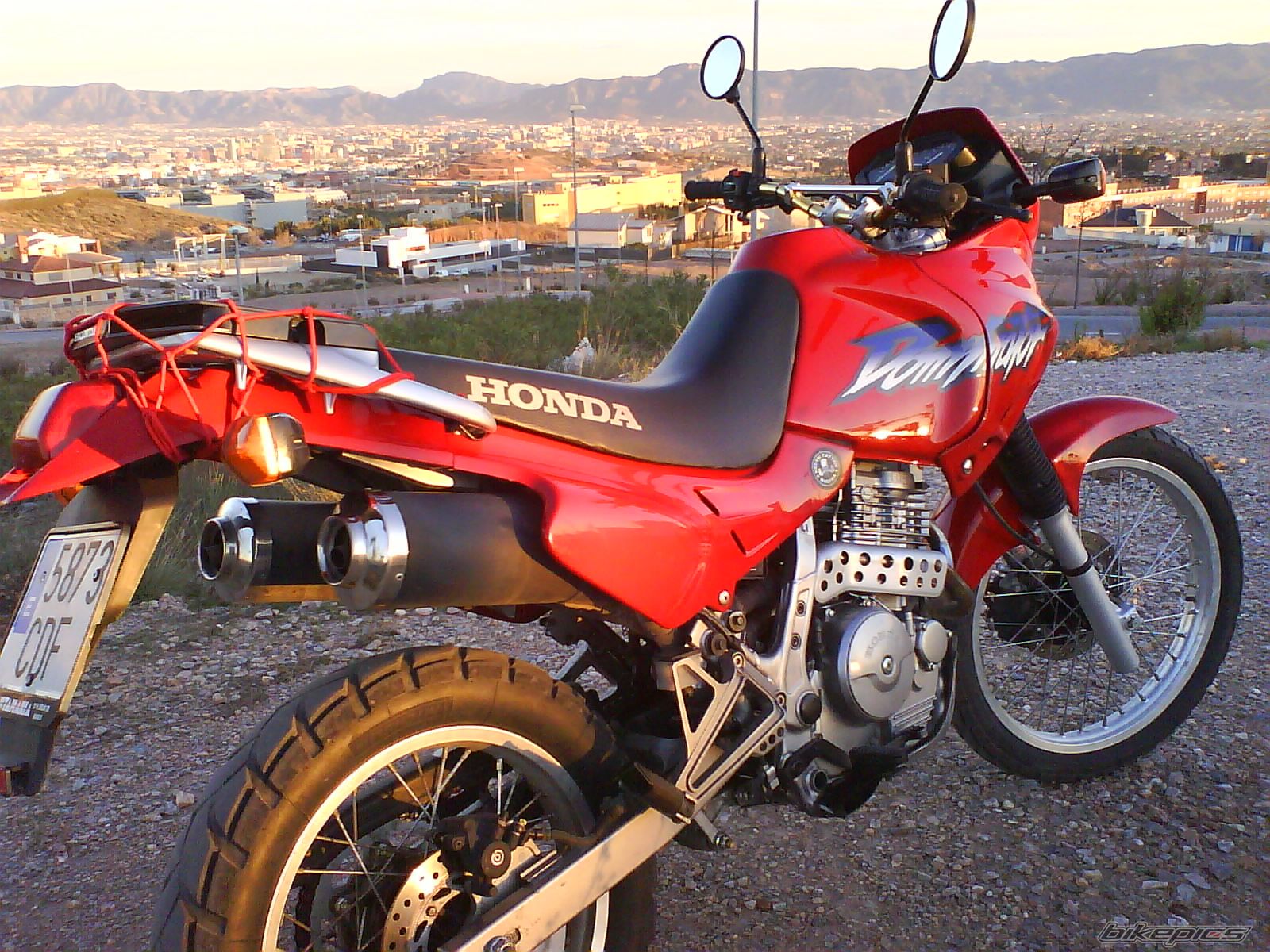 Photo 805724