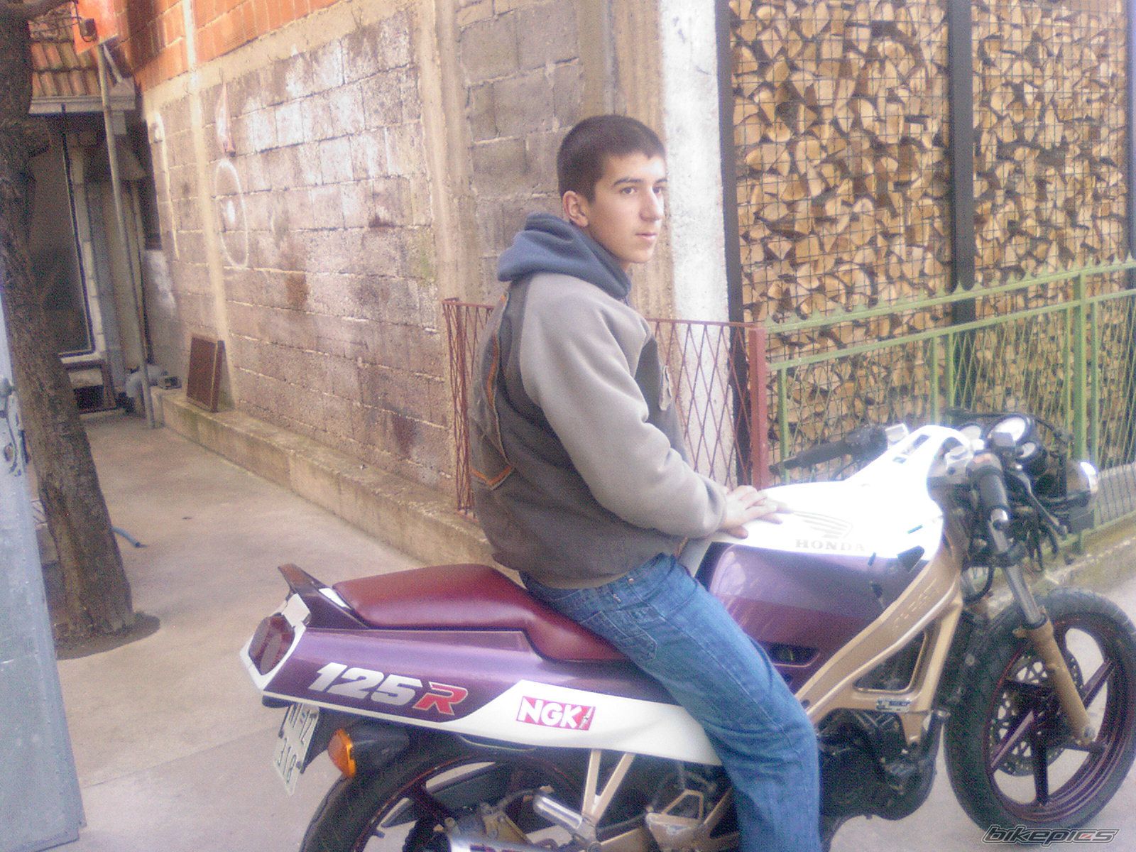 Photo 805852