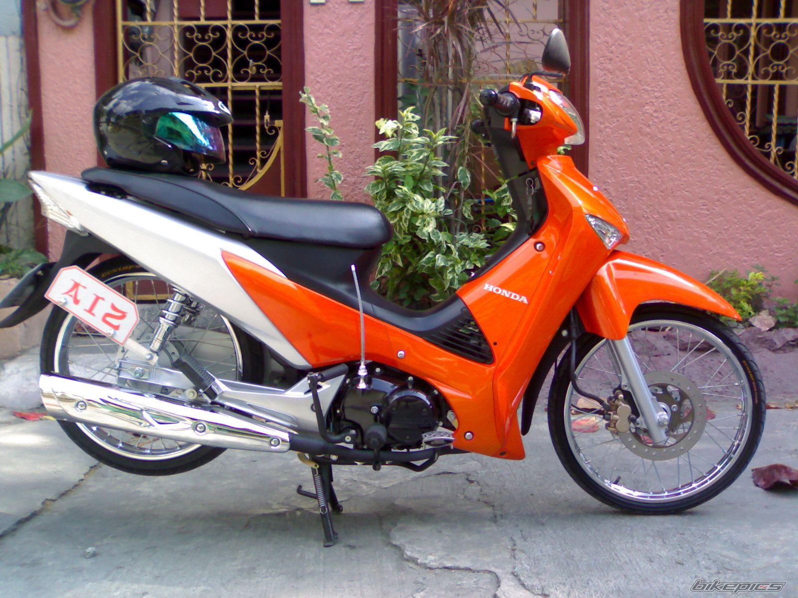 Photo 807414