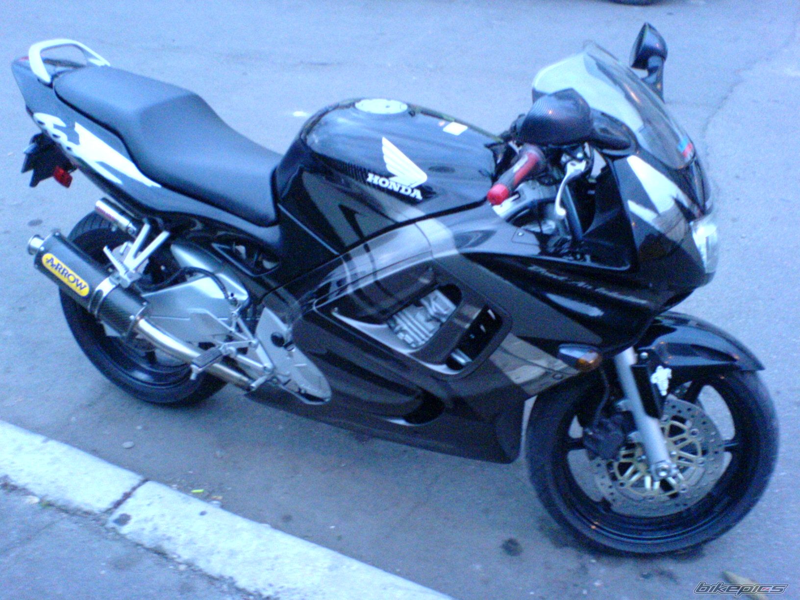 Photo 807570