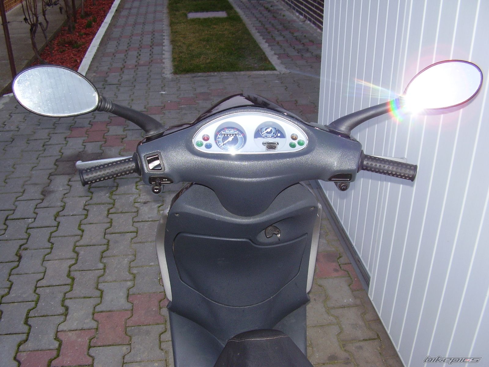 Photo 807855