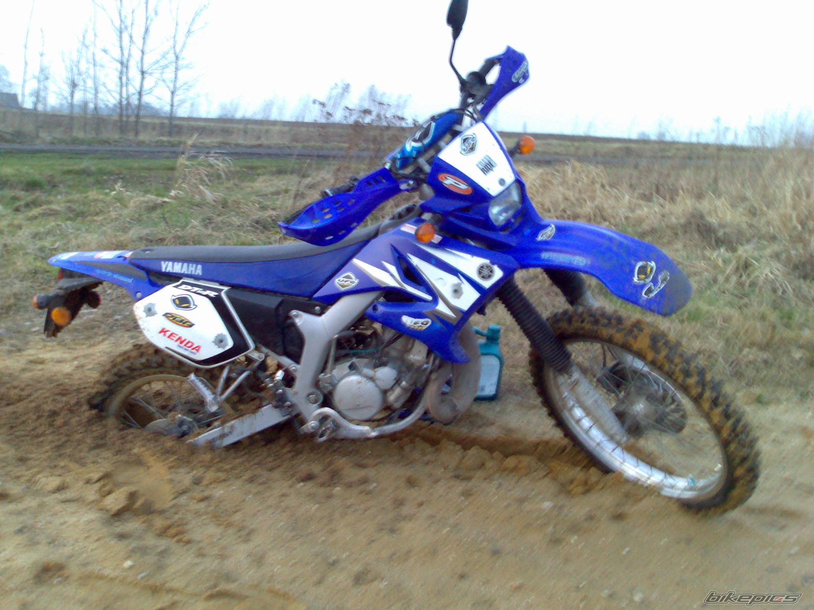 Photo 808142