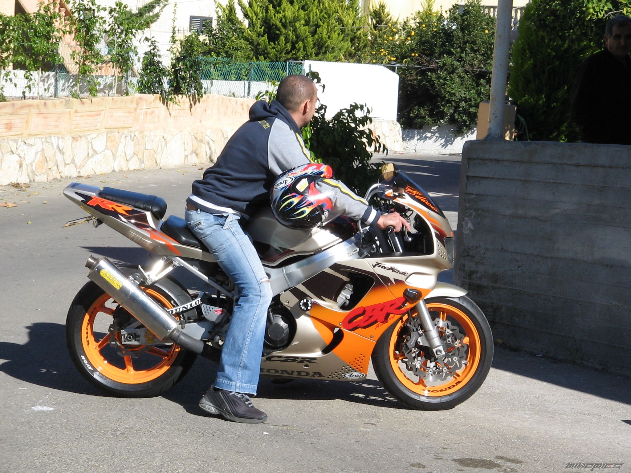 Bike Photo 808954