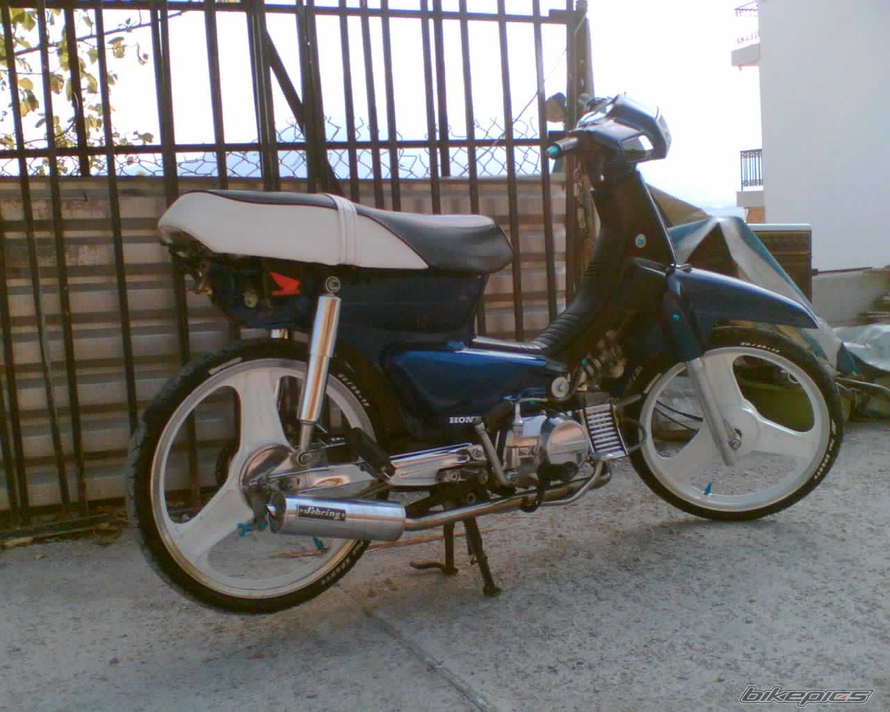 Photo 810424