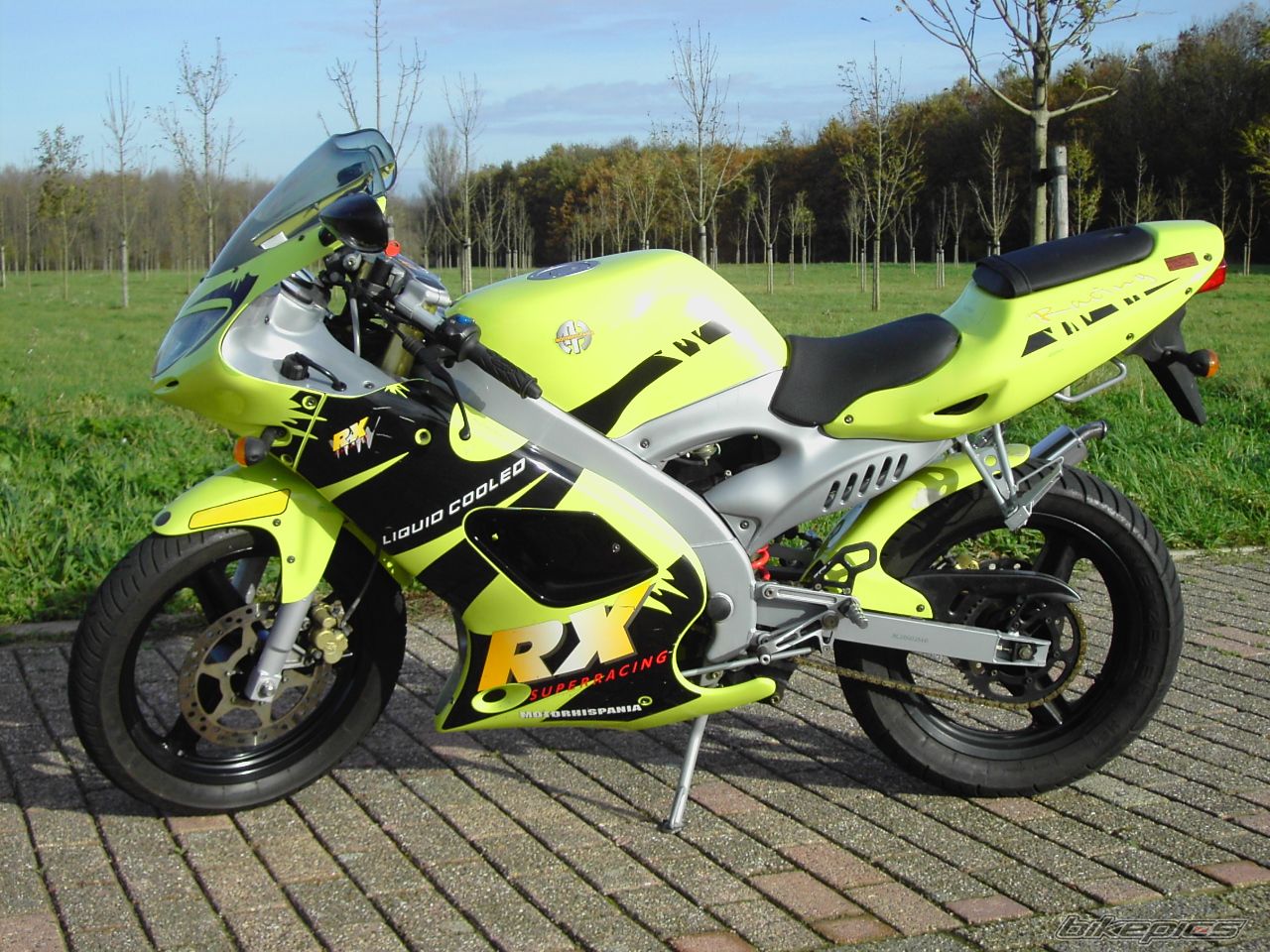Bike Photo 810948