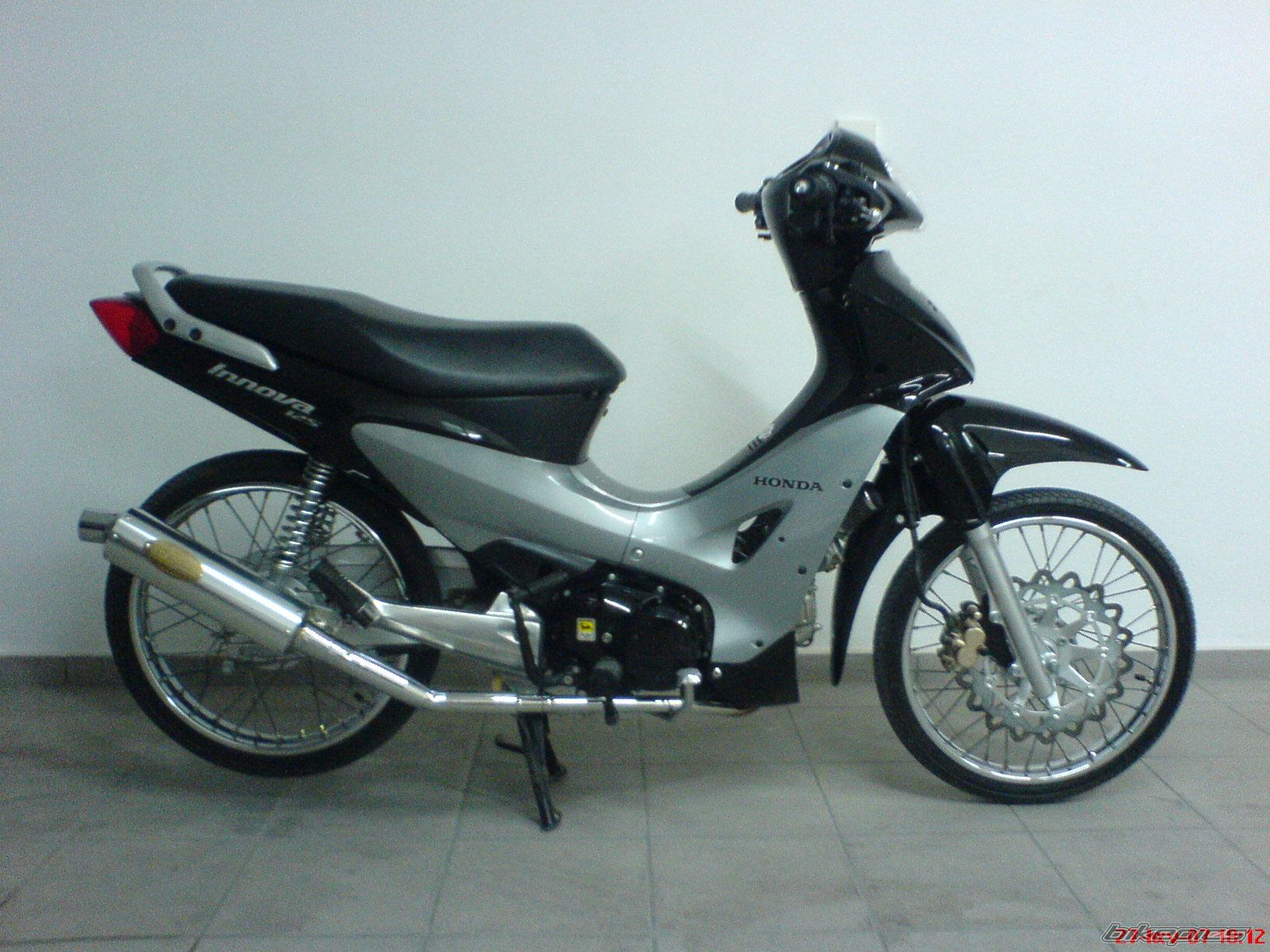 Bike Photo 810957