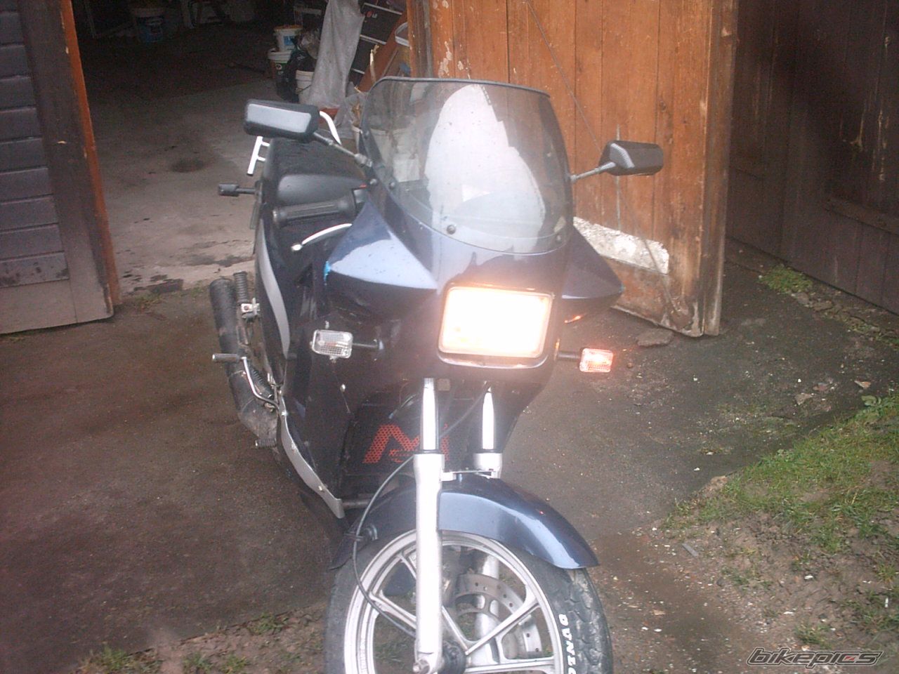 Photo 817876