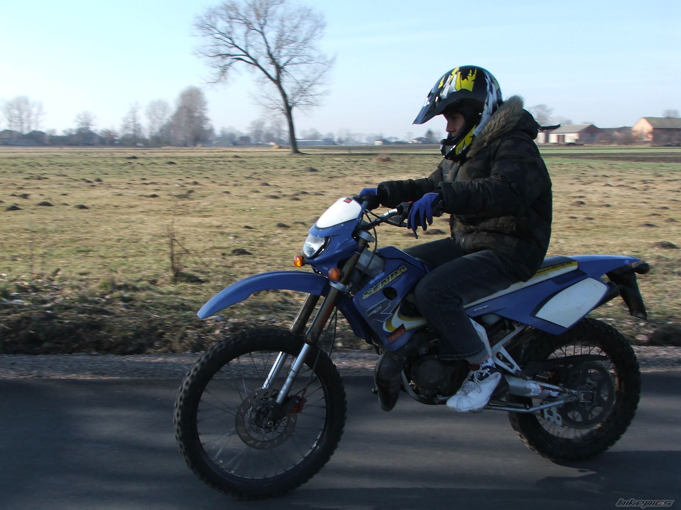 Bike Photo 818104