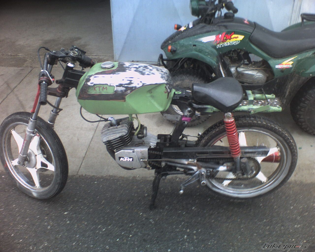 Photo 818184