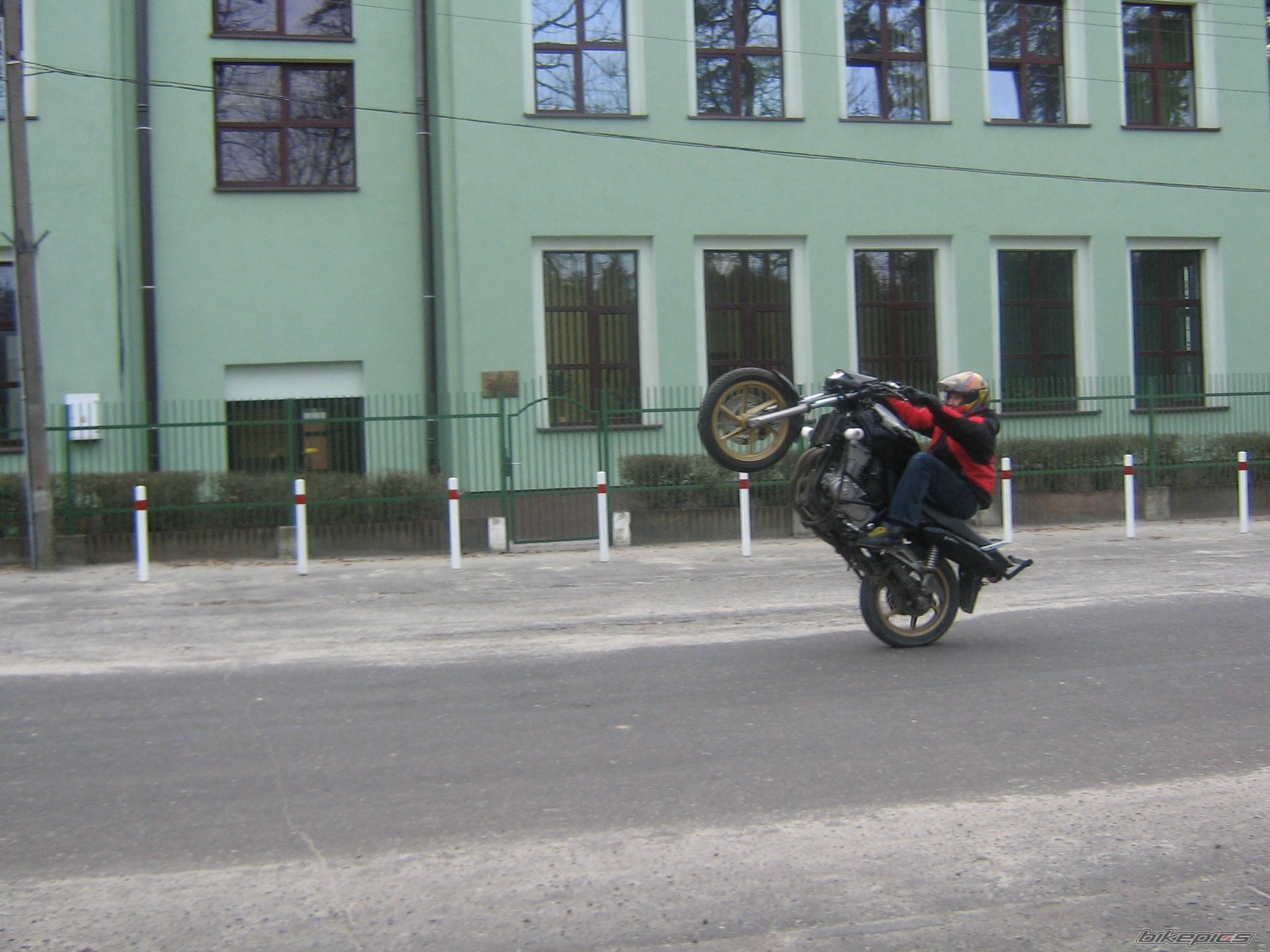 Photo 818275