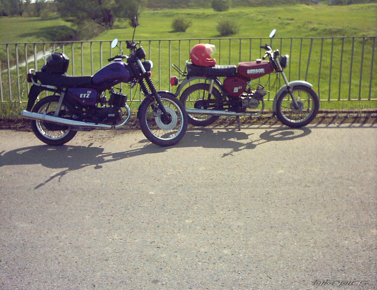 Photo 818465