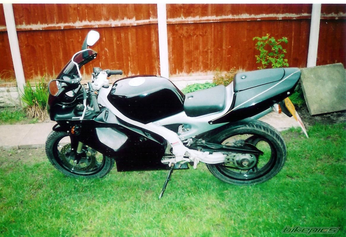 Photo 819884