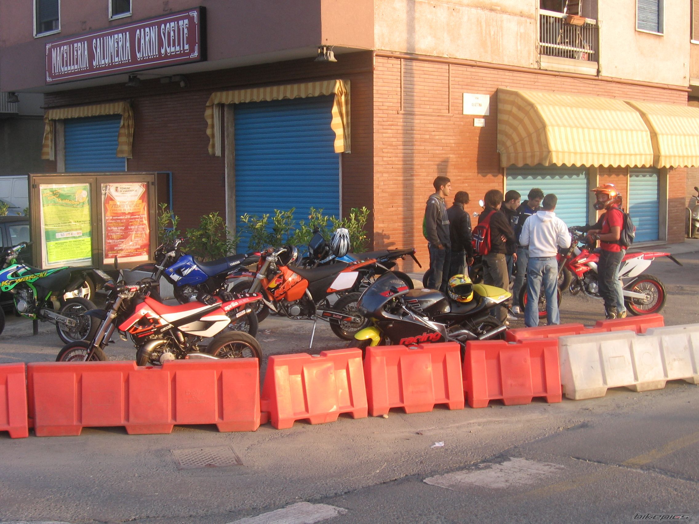 Bike Photo 820000