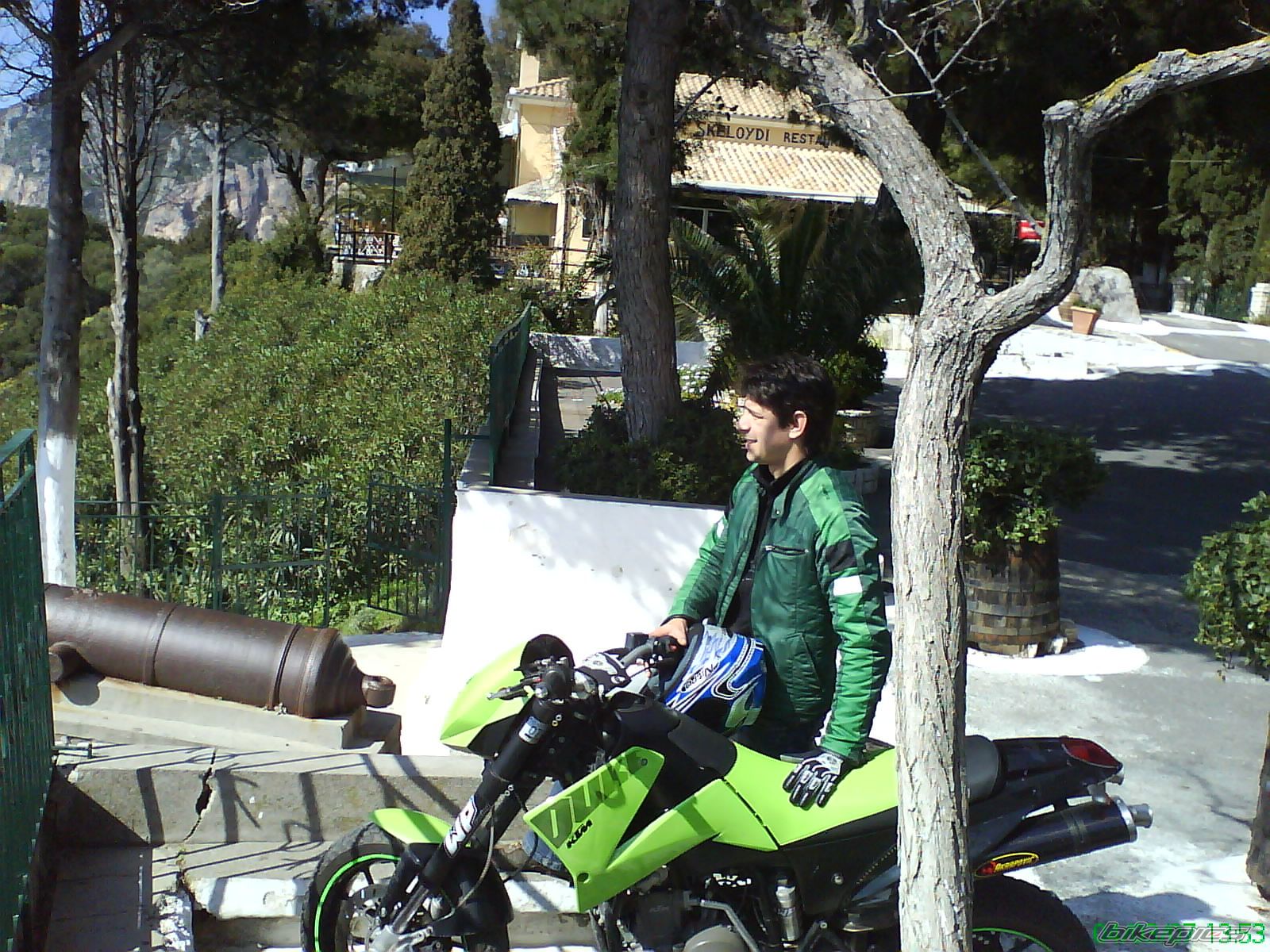Photo 820695