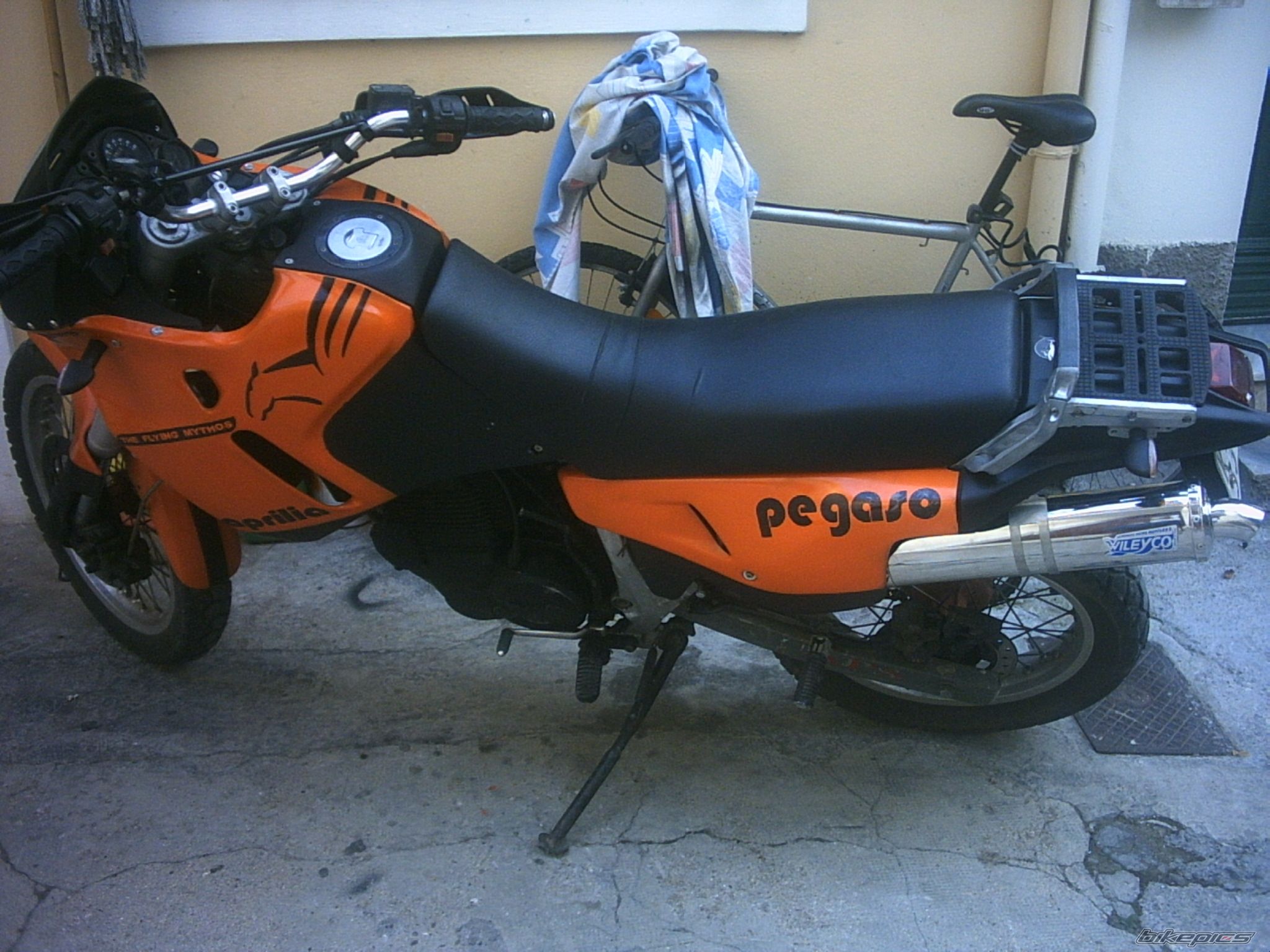 Photo 820792