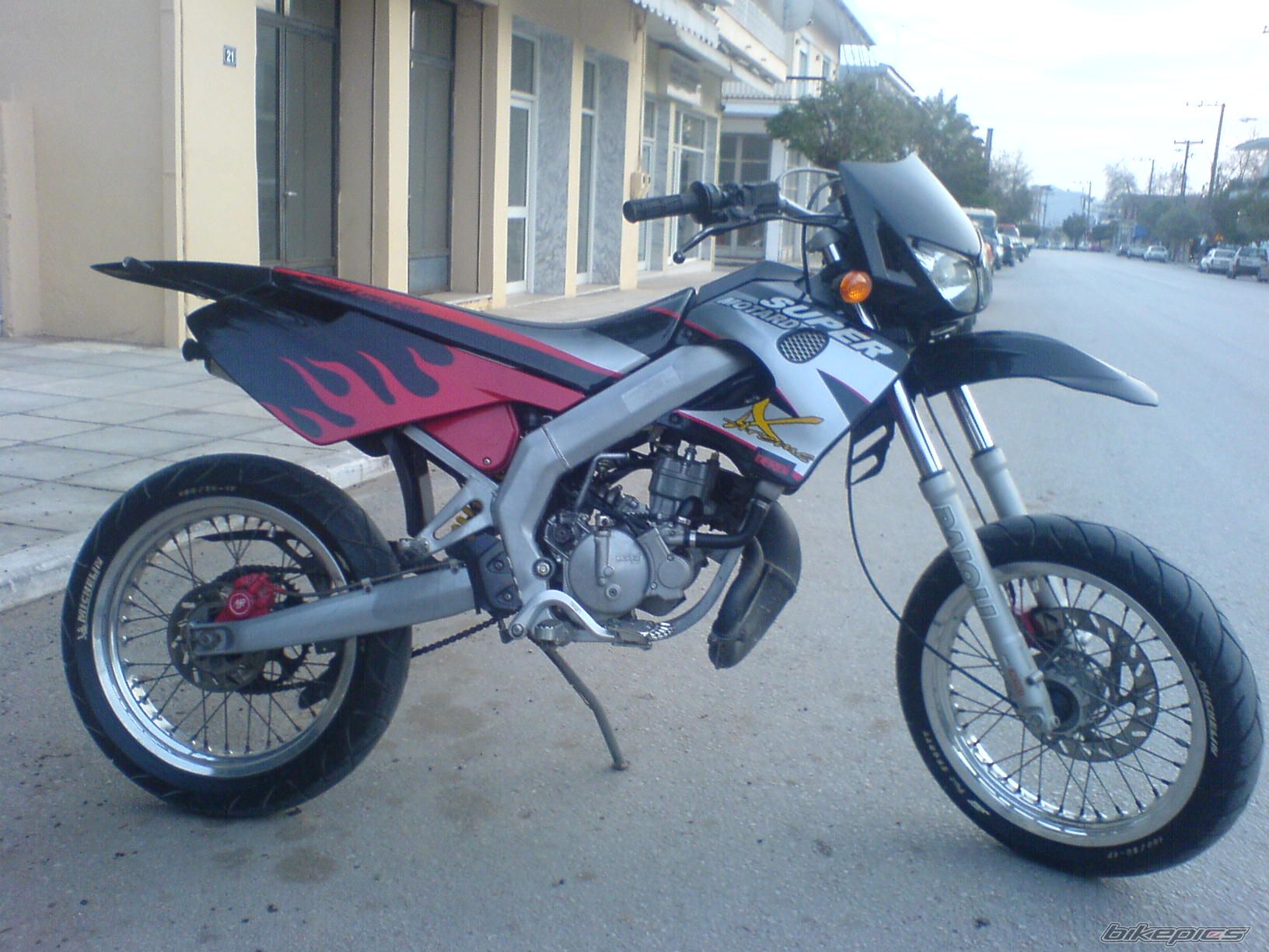 Bike Photo 822123