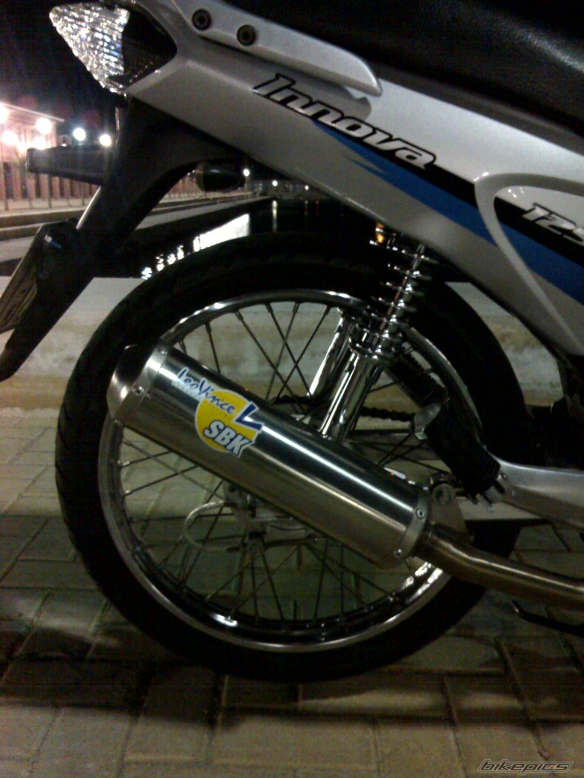Photo 823039