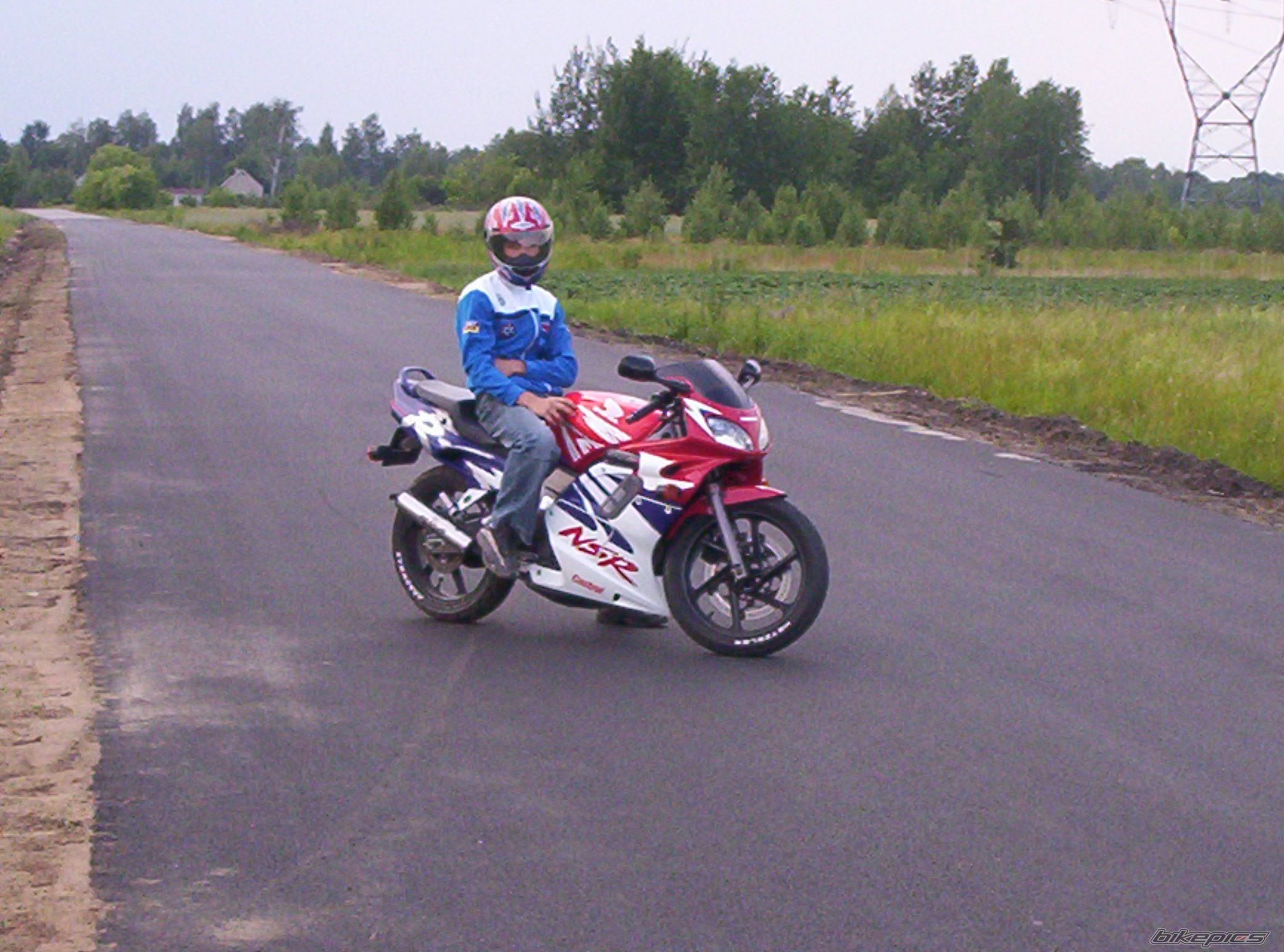 Bike Photo 823149