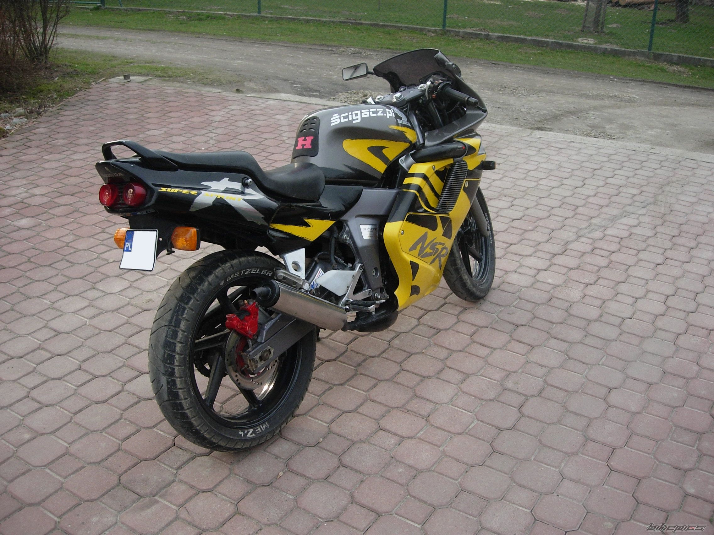 Bike Photo 823304