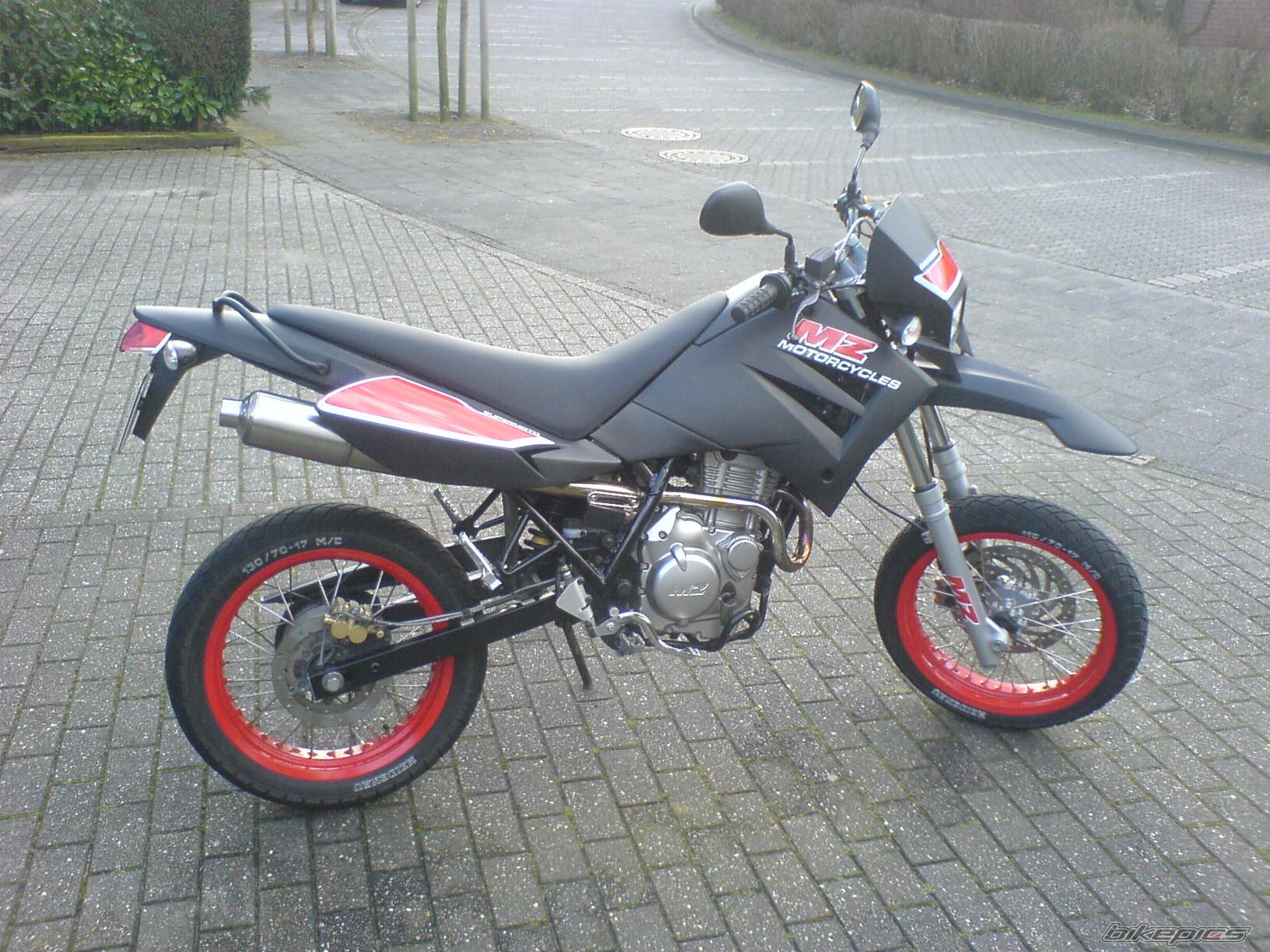 Bike Photo 823615