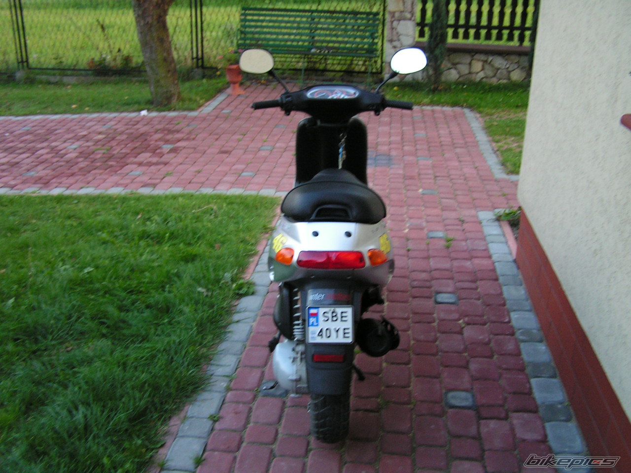 Photo 824192