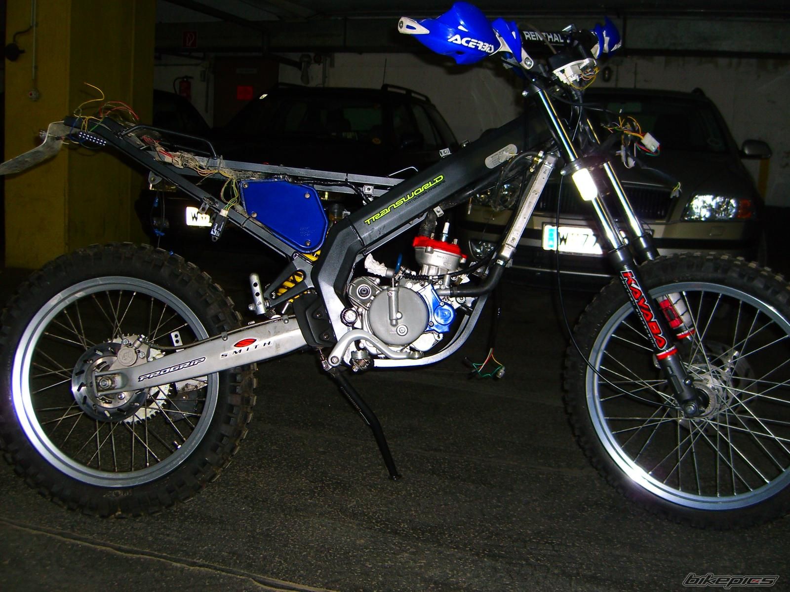 Photo 824475