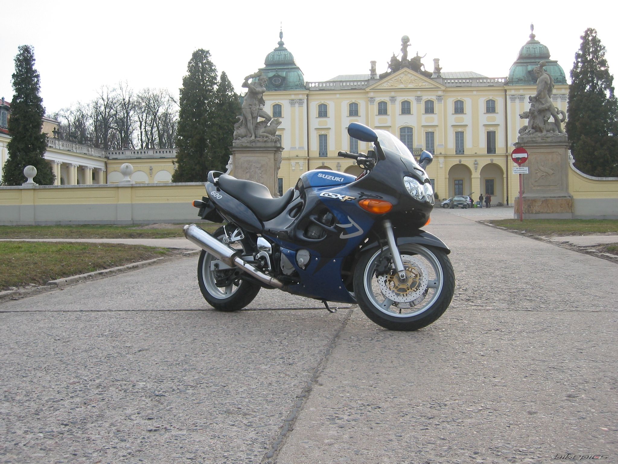 Photo 825038