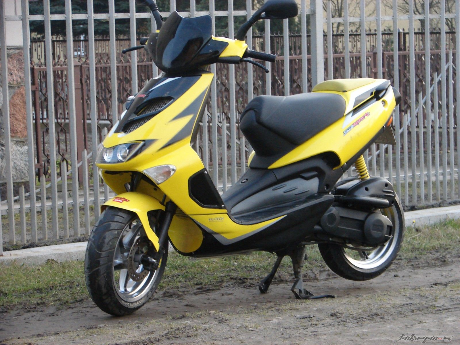 Bike Photo 825340