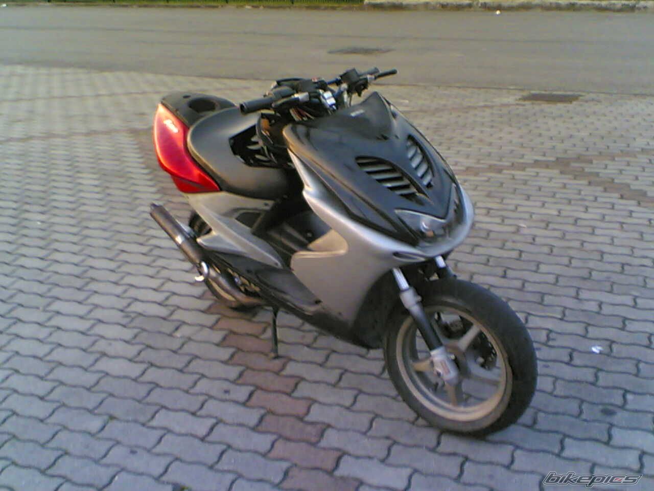 Photo 825560