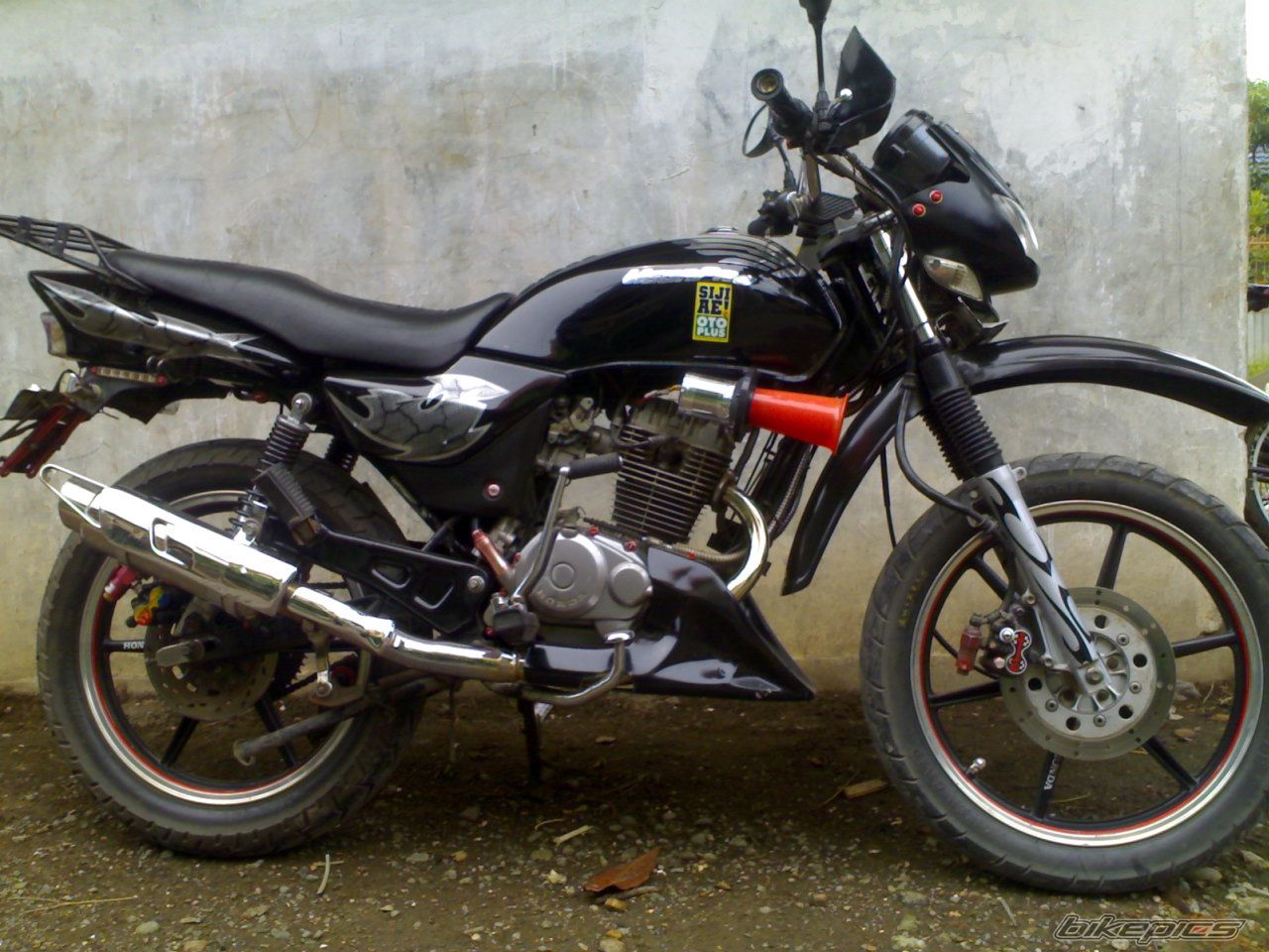 Bike Photo 825665