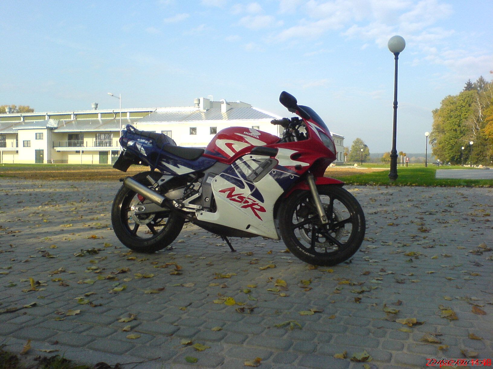 Photo 825850