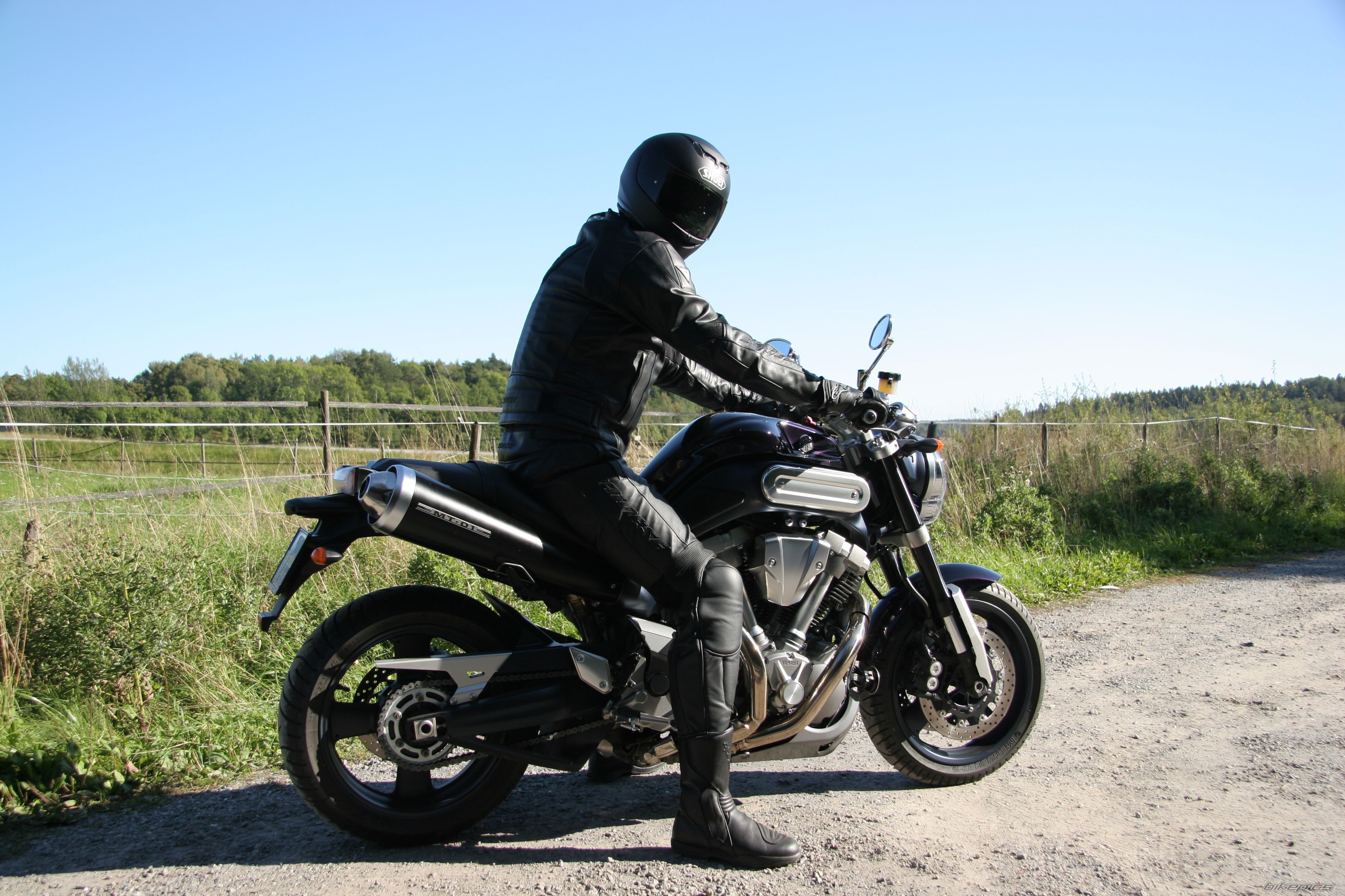 Bike Photo 825889