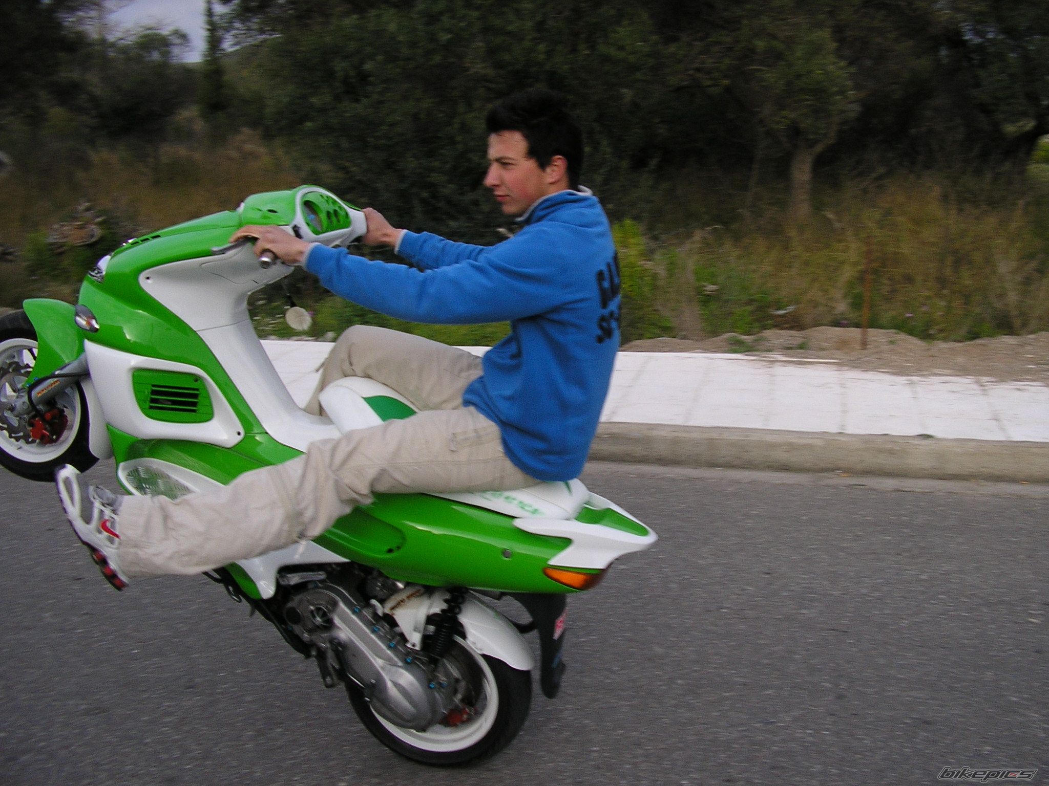 Bike Photo 826524