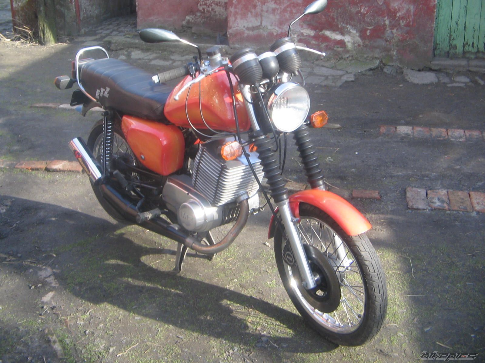 Bike Photo 826544