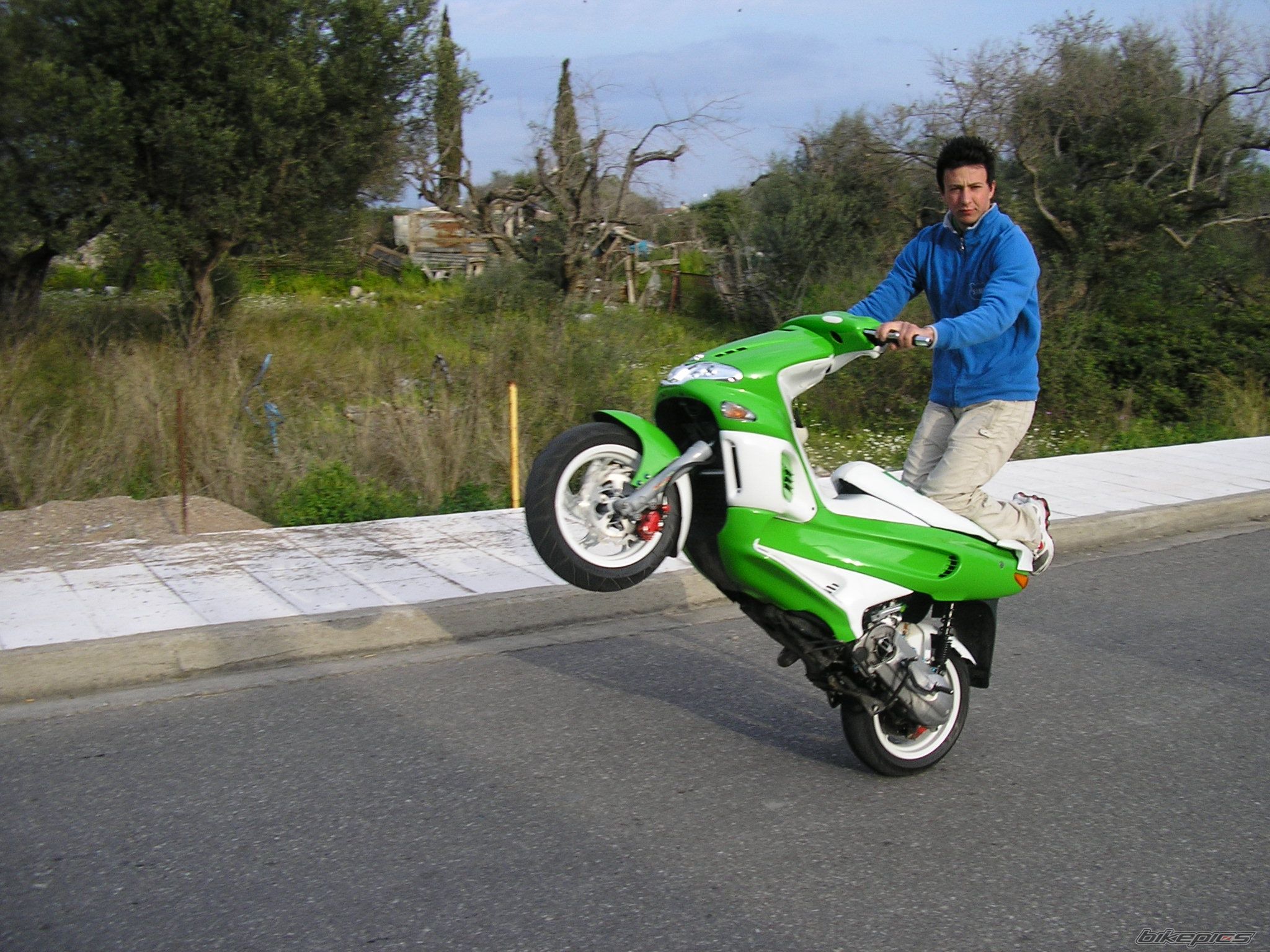 Bike Photo 826582
