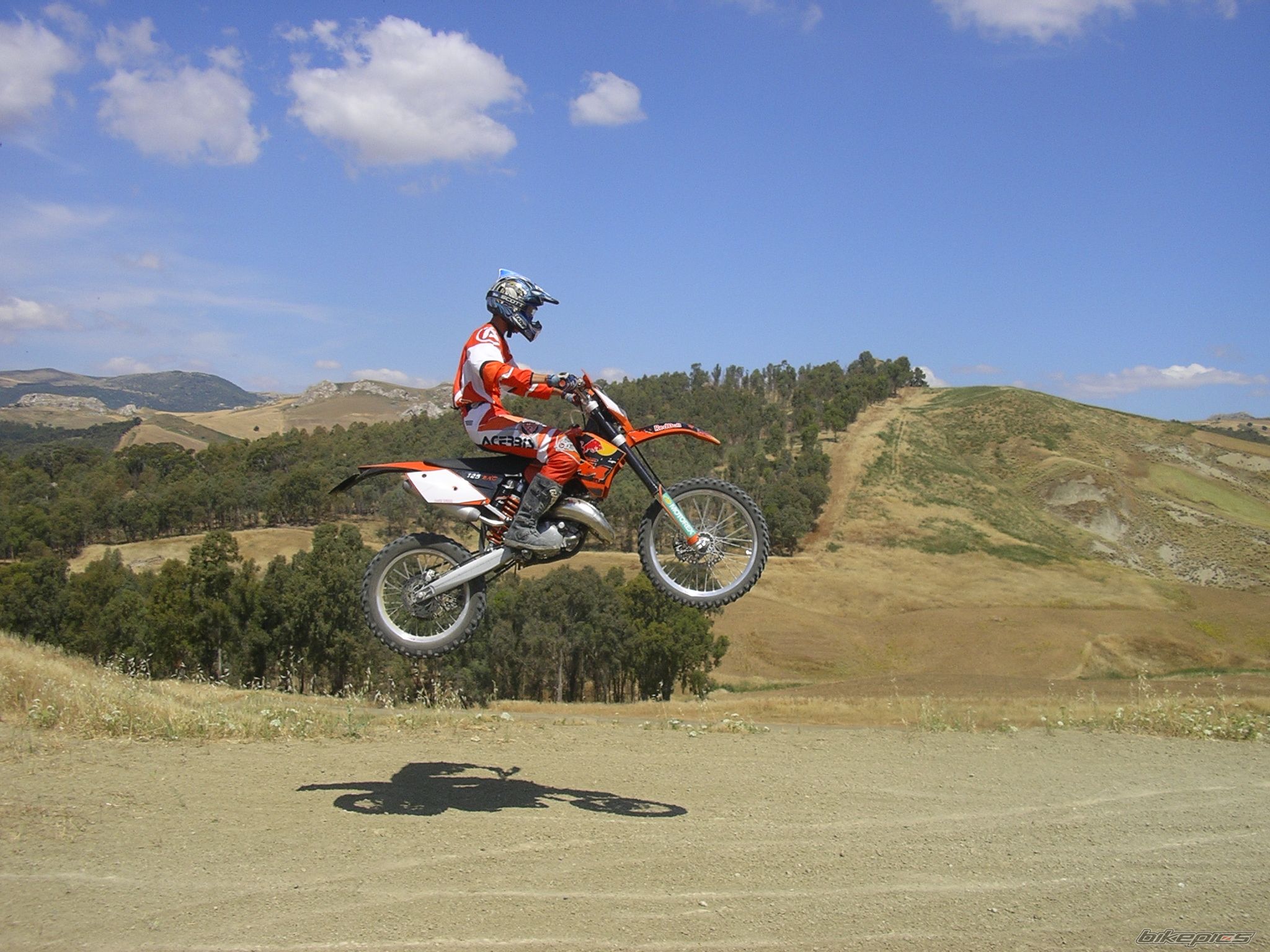 Bike Photo 826644
