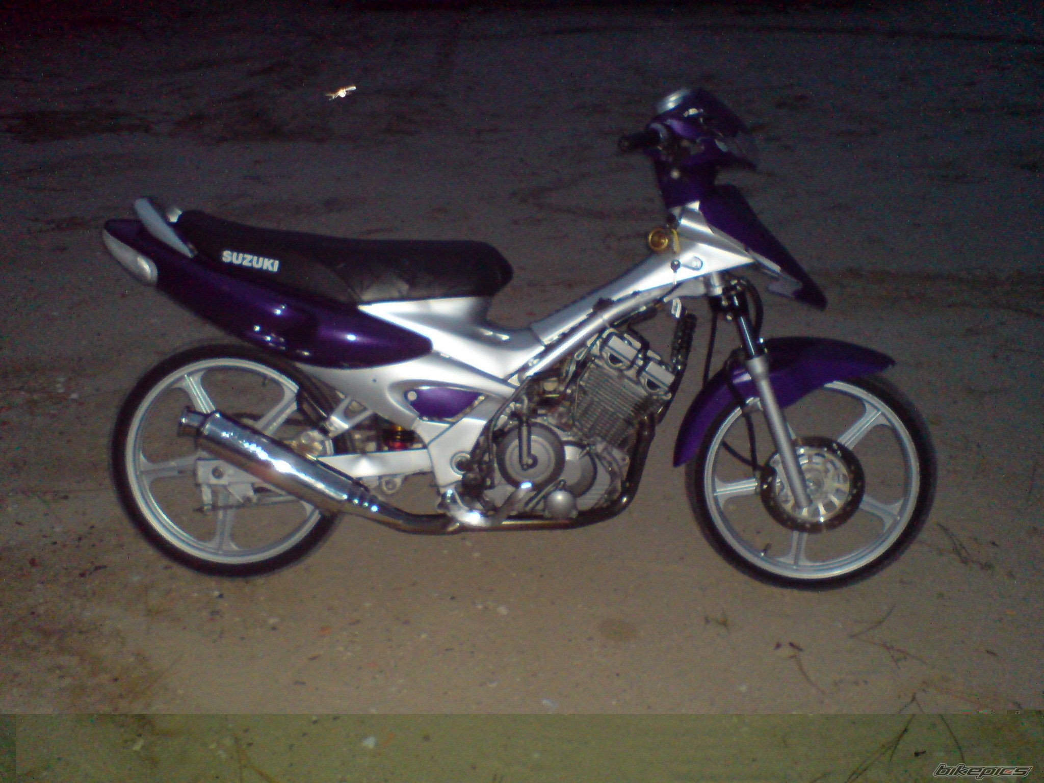Photo 827389