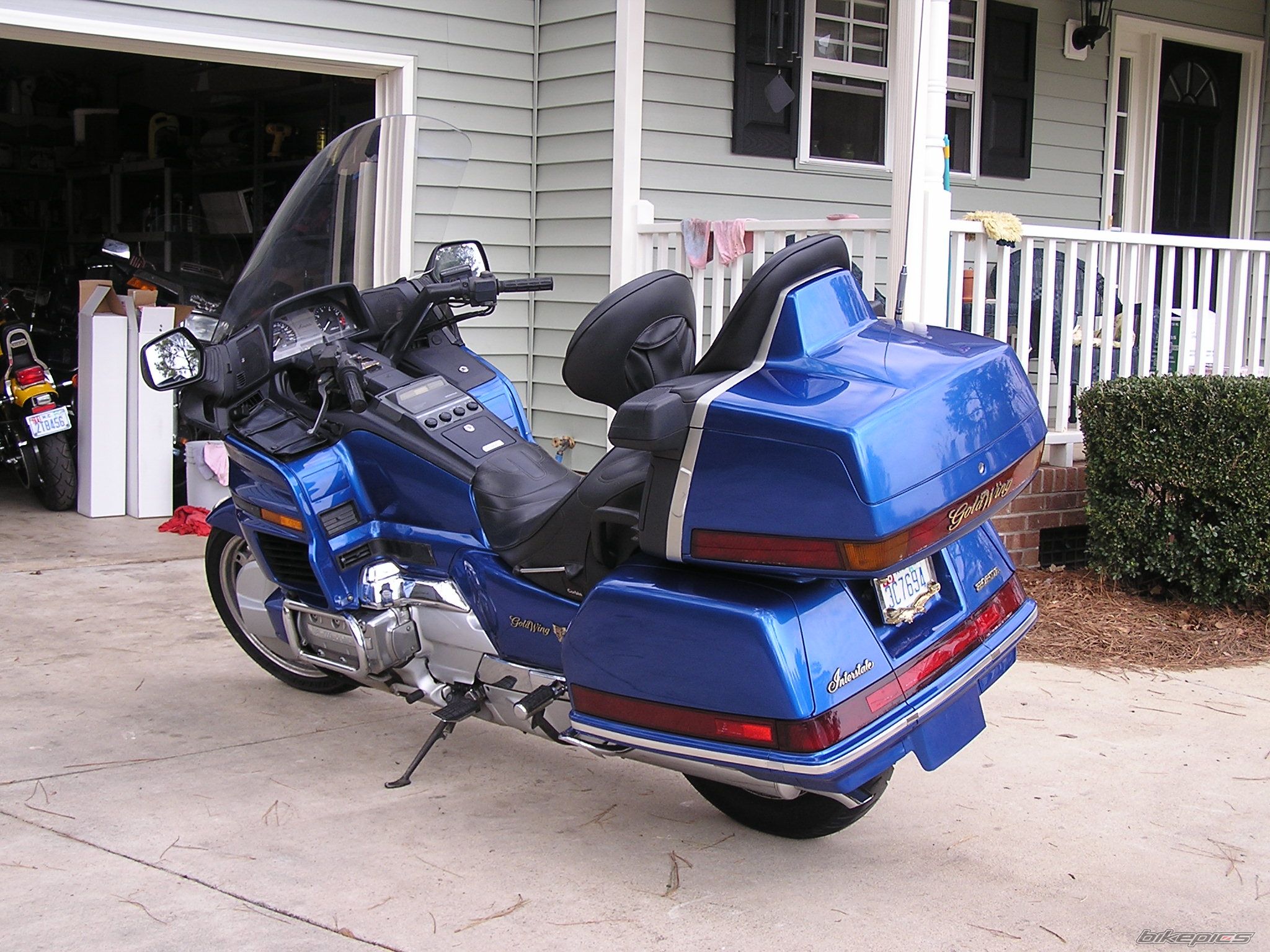 Photo 827428
