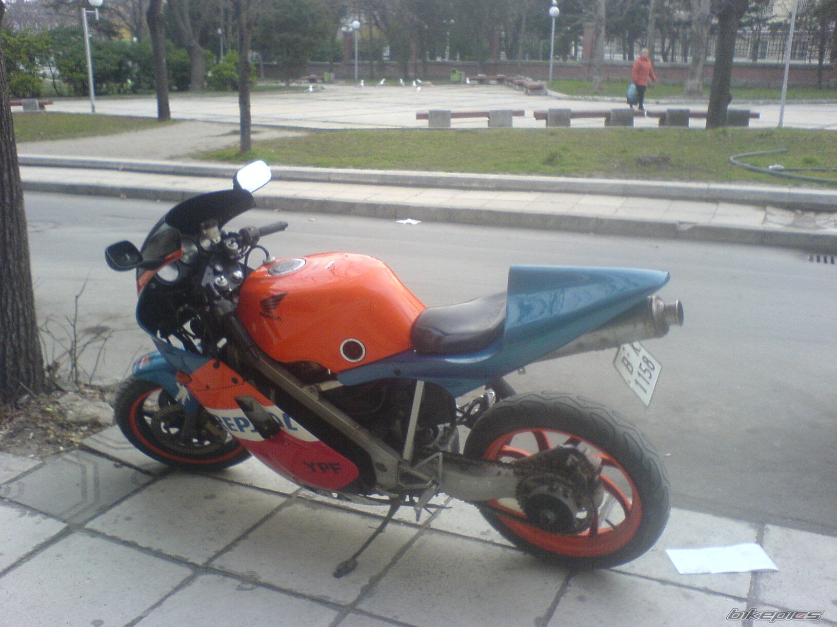 Photo 828003
