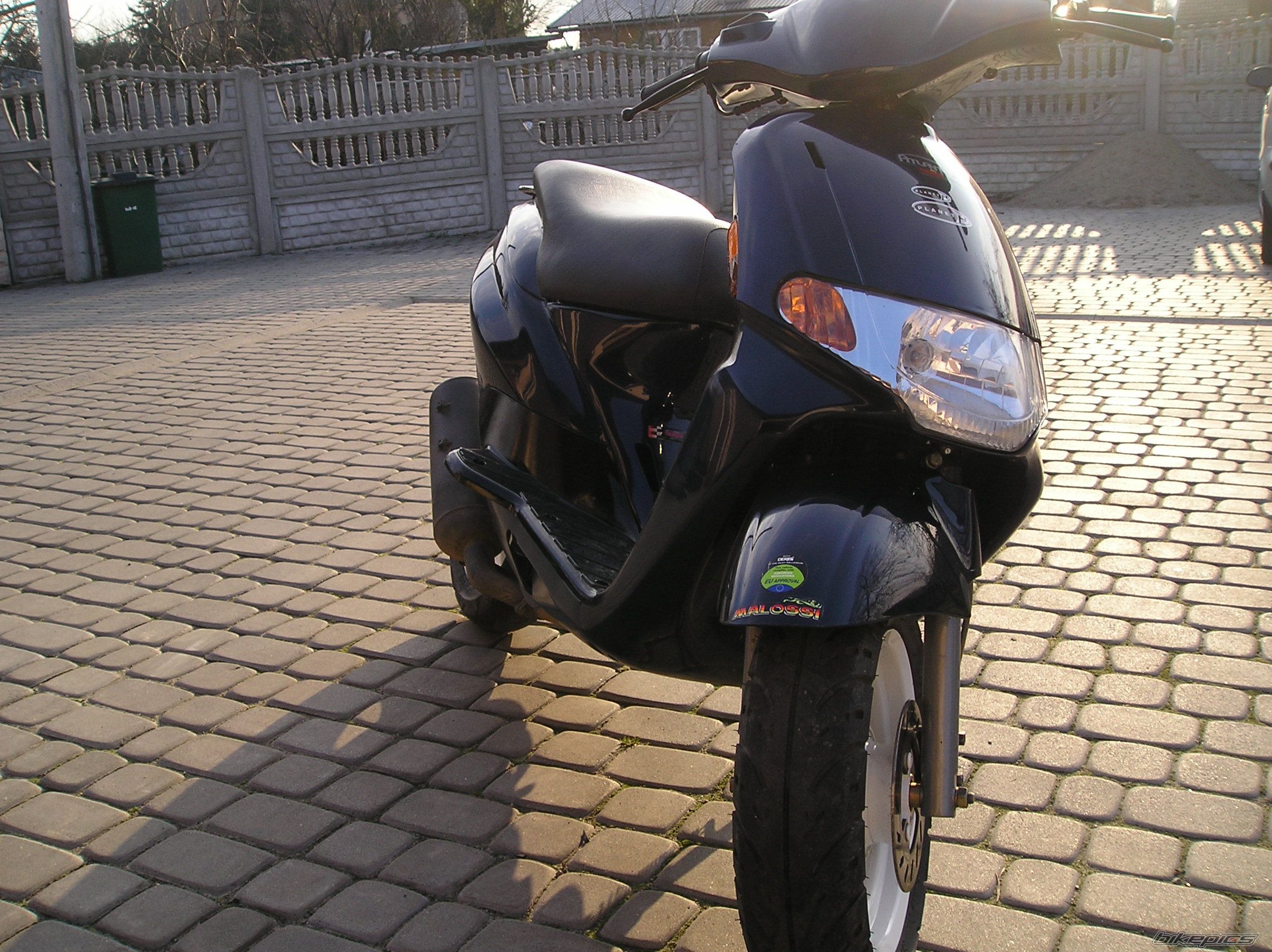 Photo 828410