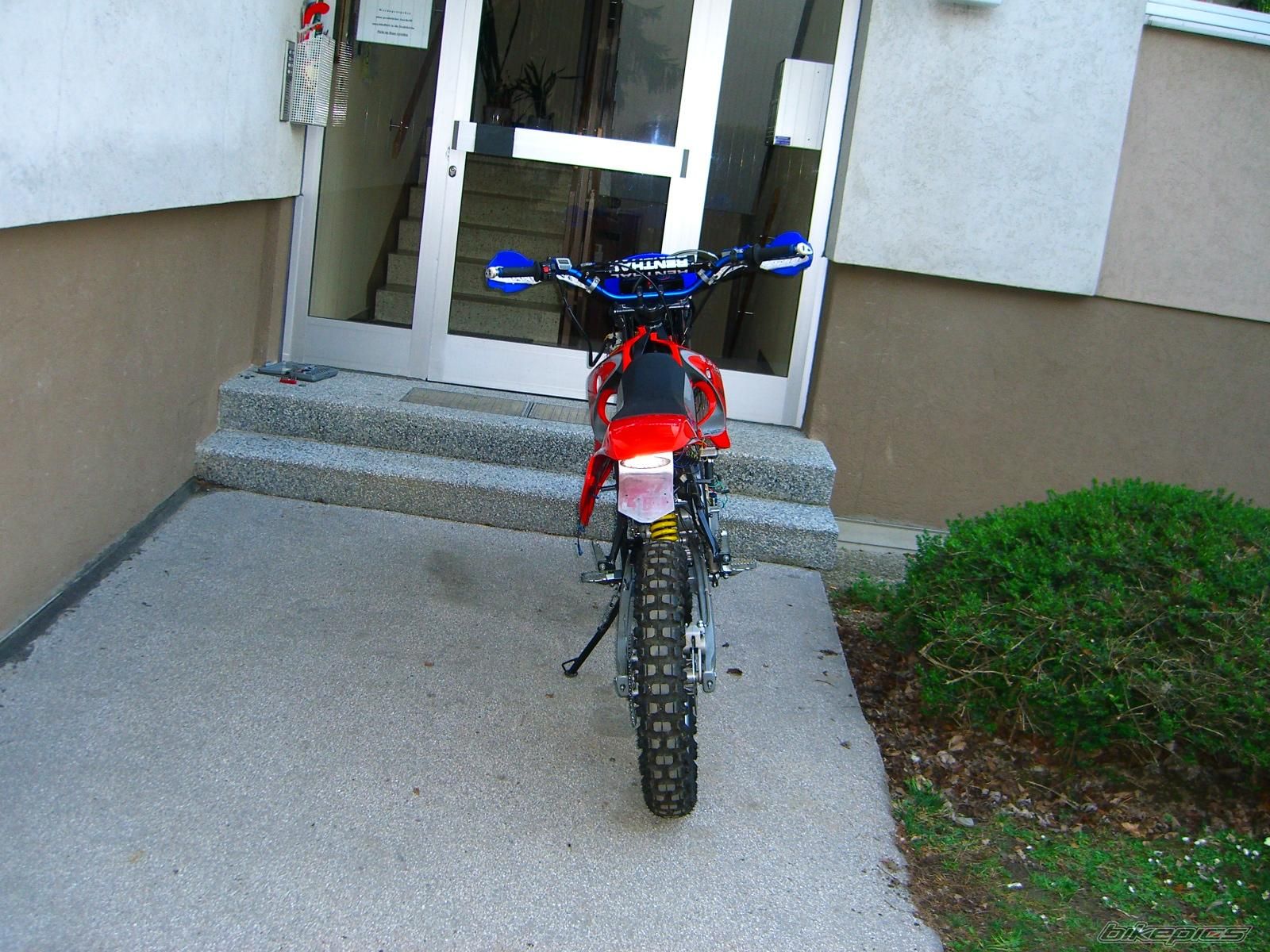 Photo 828482