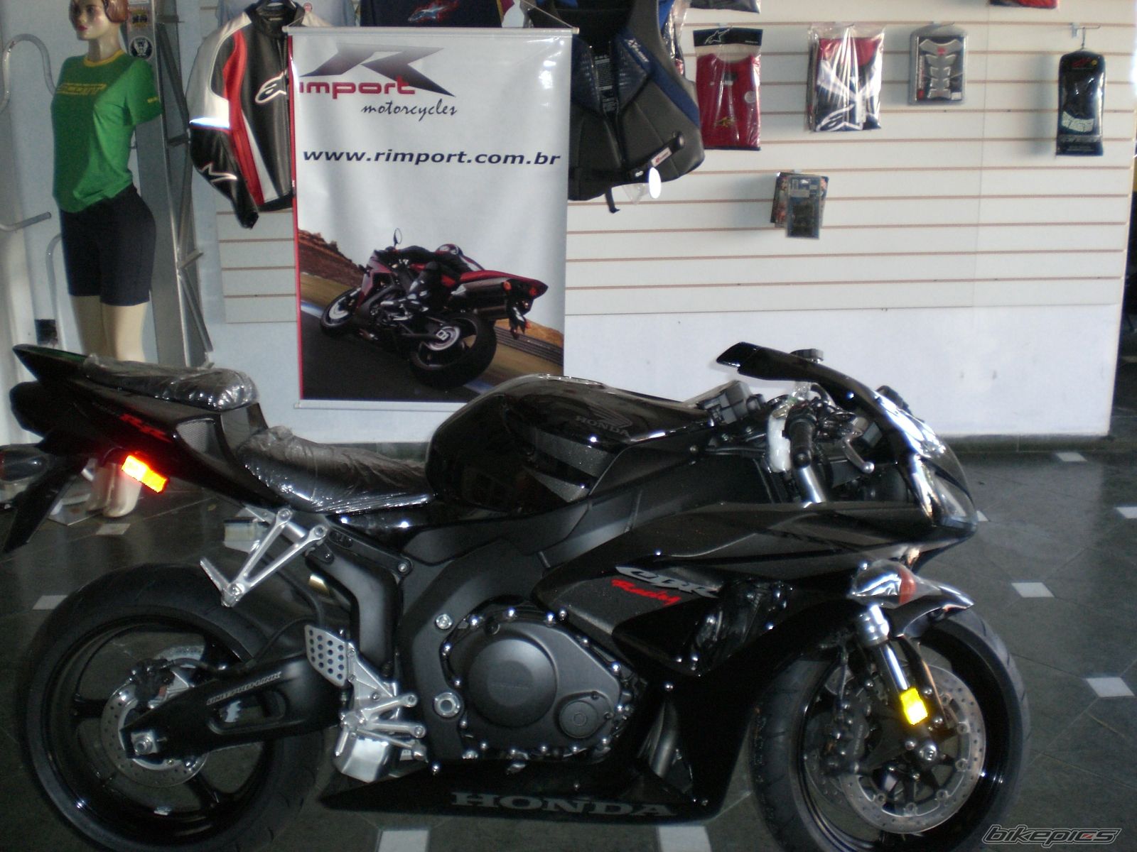 Bike Photo 828954