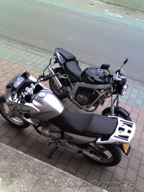 Photo 829077
