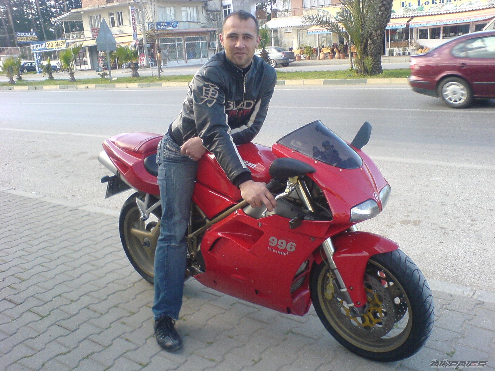 Photo 829095