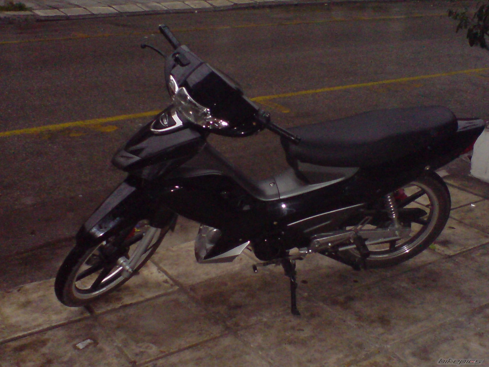 Photo 830089